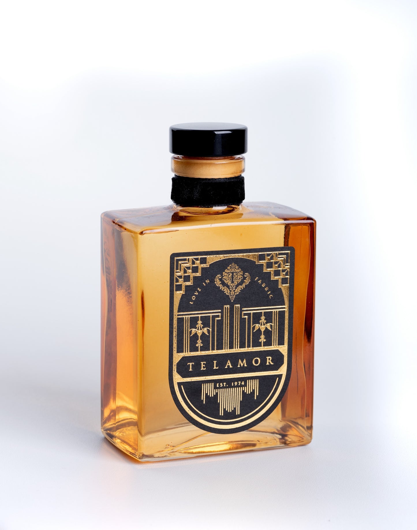 FELICIA ROOM FRAGRANCE (220ml)